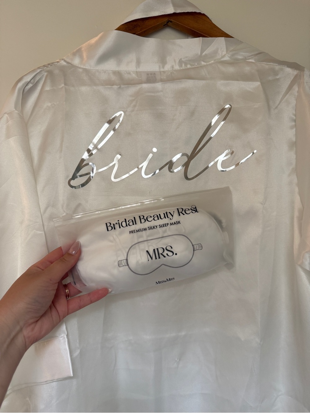 Bride Robe and Mrs Mask set. Premium Silky Sleep Mask - White (Mrs.)